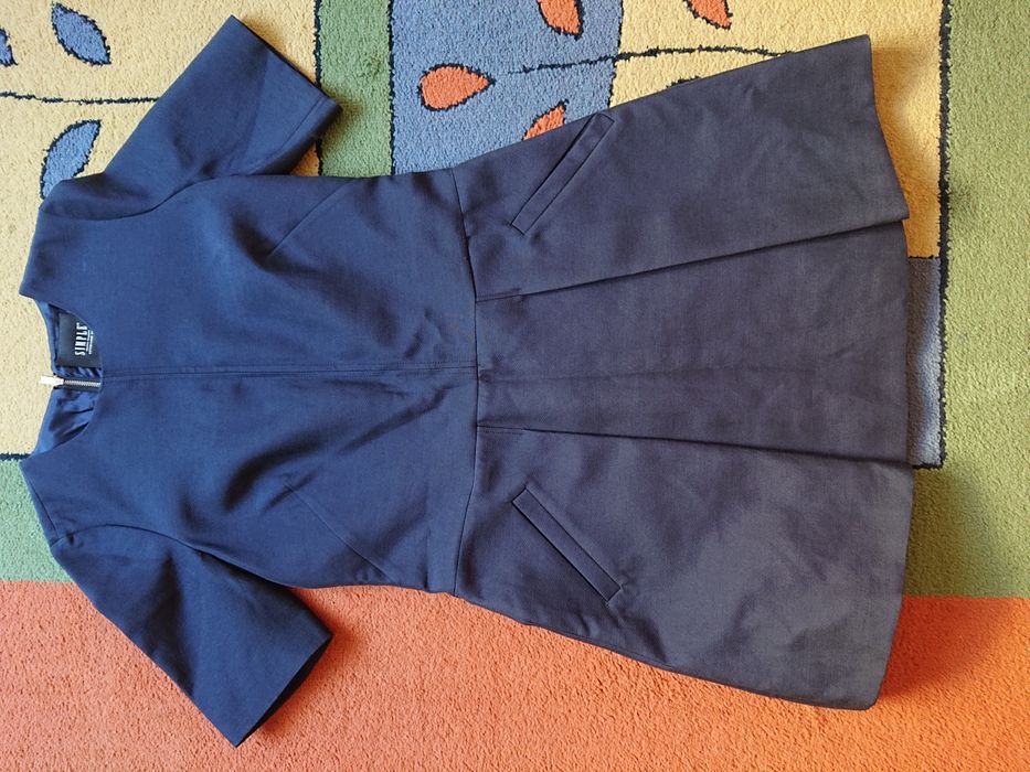 Sukienka SIMPLE 38