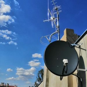 Montaż anten satelitarnych i naziemnych DVB-T T2 LTE