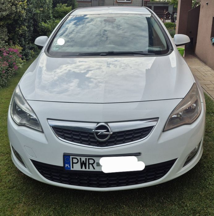 Opel Astra J 1.6 Turbo, automat