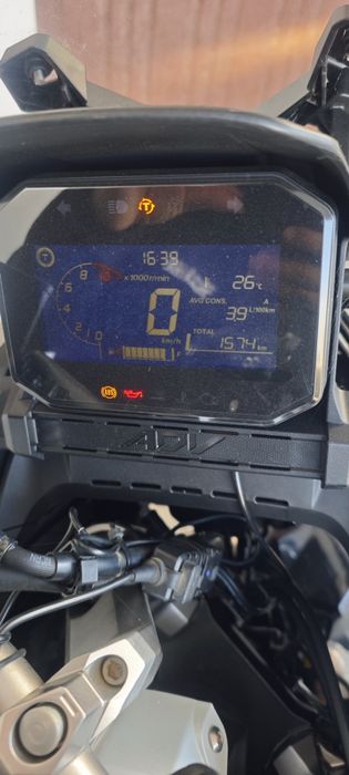 Honda ADV350 Ano 2024