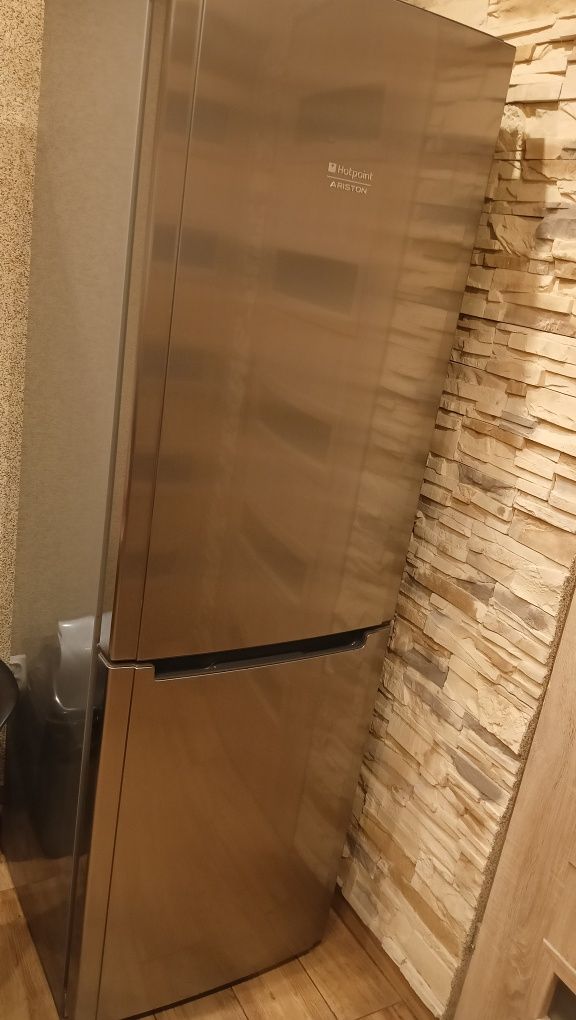 Balkoniki lodówka Ariston hotpoint części