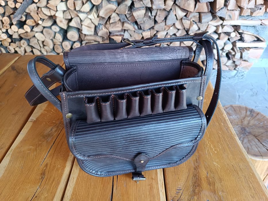 Продам мисливський патронташ - подарунковий комплект для мисливця.