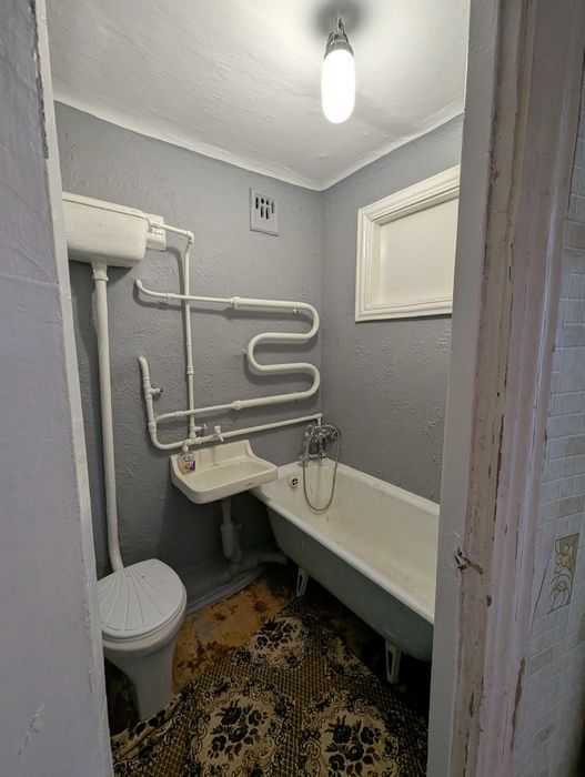 ! Продаж 2 к квартири по вул.Шевченка !