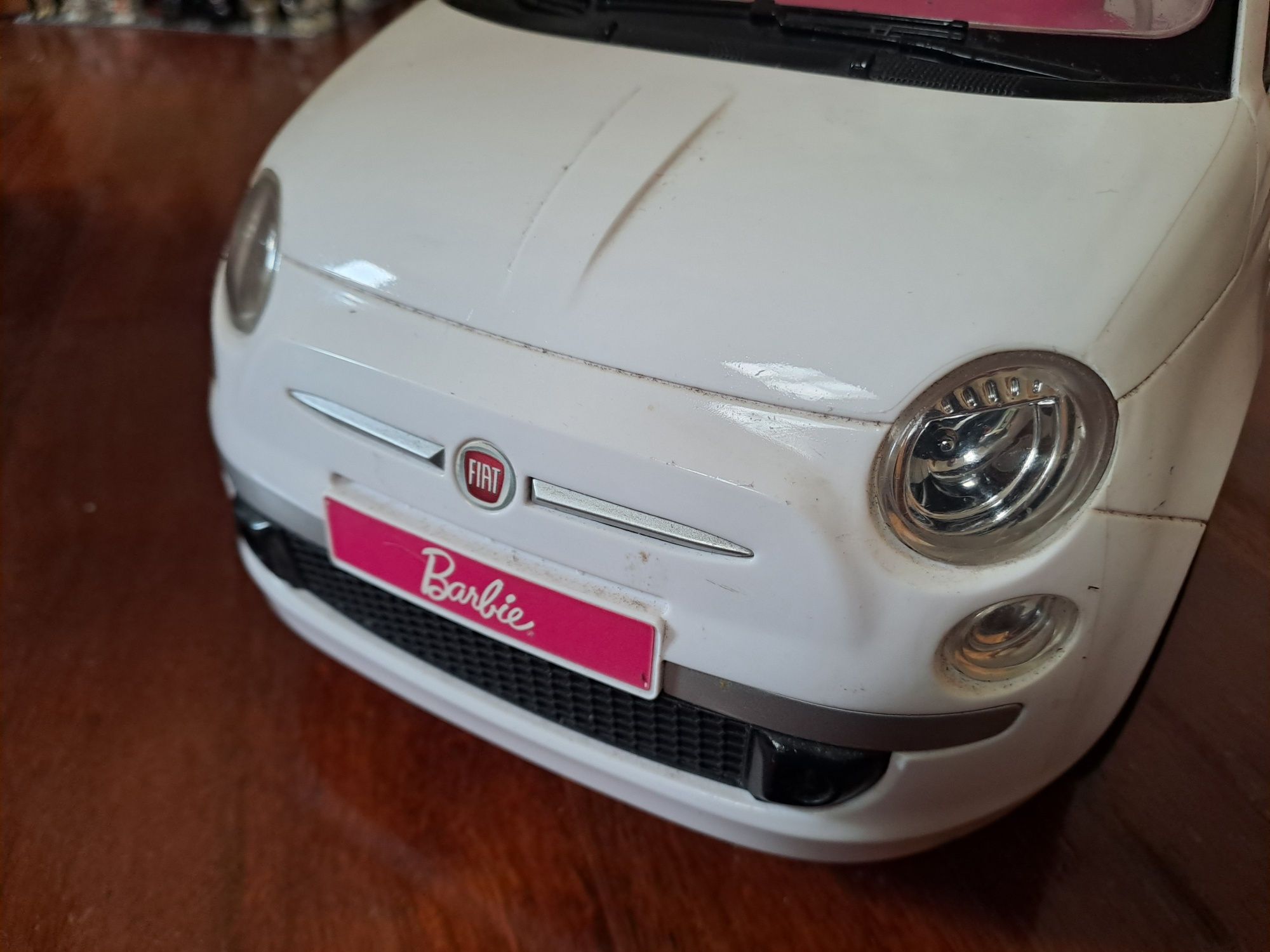 Fiat 500 da Barbie