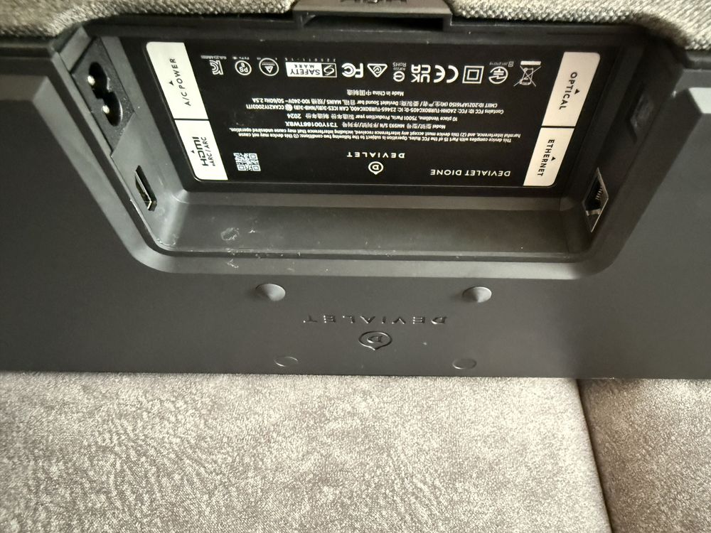 Soundbar Devialet Dione 5.1.2 Dolby Atomos