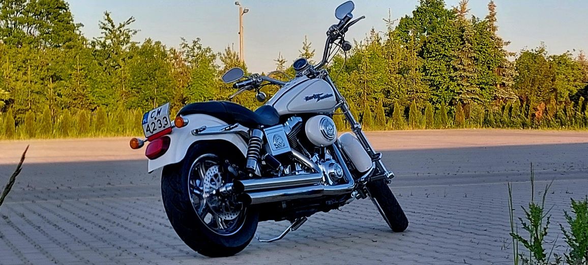 Harley Davidson Super Glide Custom FXDCI Dyna