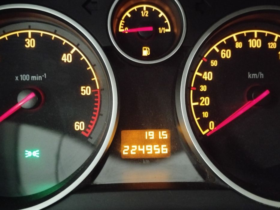 Opel astra 1.3 CDI ano 2006