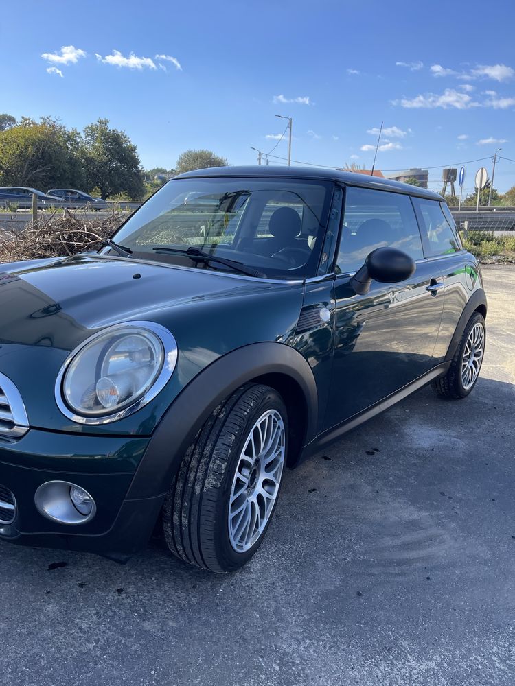 Mini cooper one d 1.6 2010