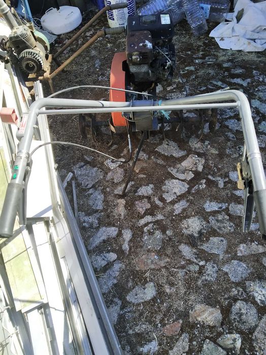 Vendo motocultivador subaru