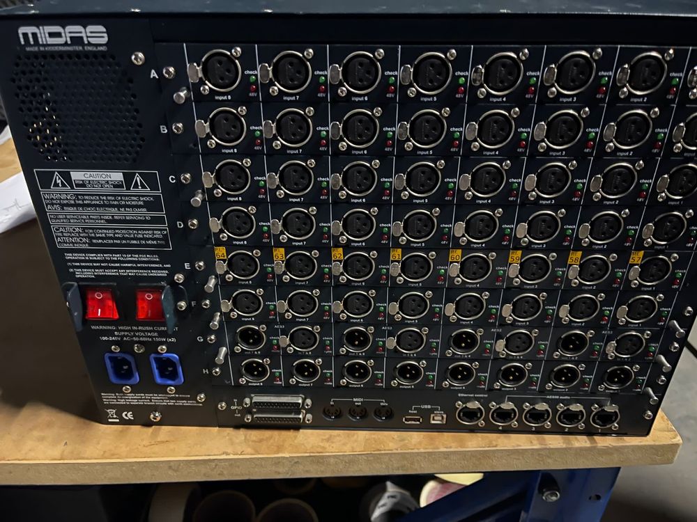 MIDAS PRO 1 + Stage Box 48 Mesa de Som Digital