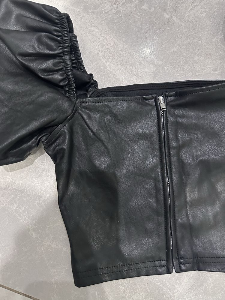 Топ-блуза еко-шкіра H&M