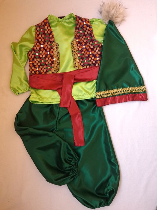 Карнавальний костюм на хлопчика на новорічне свято гном пряник пігвін