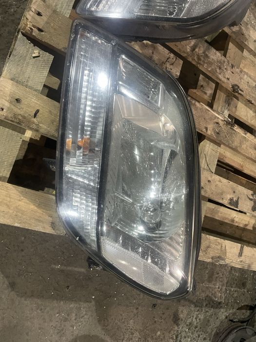 Шевроле Орландо фари передні Chevrolet Orlando фари