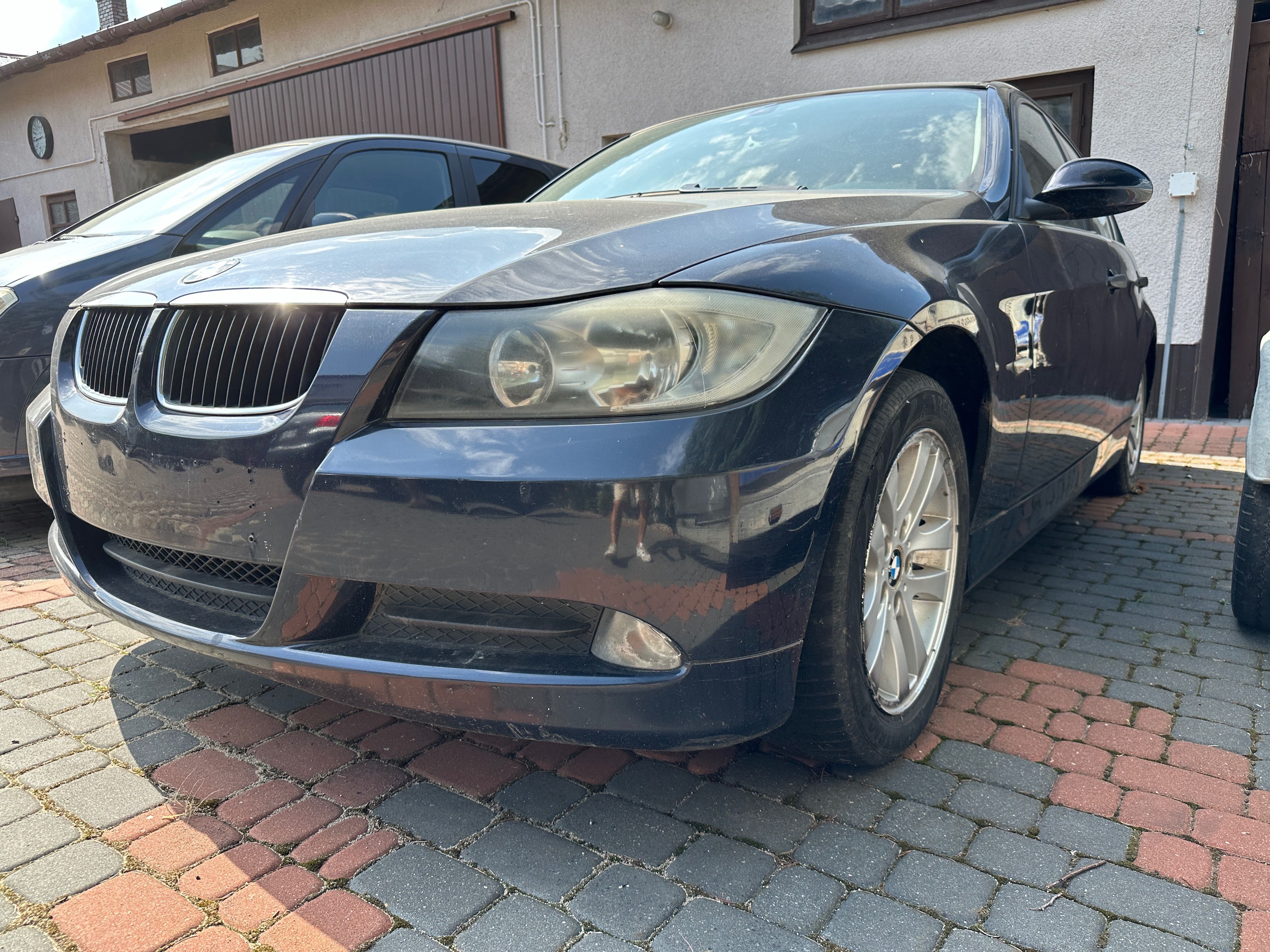 Bmw 318 benzyna , stan bdb