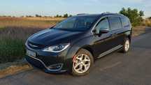 Chrysler Pacifica Chrysler Pacifica Limited 2020