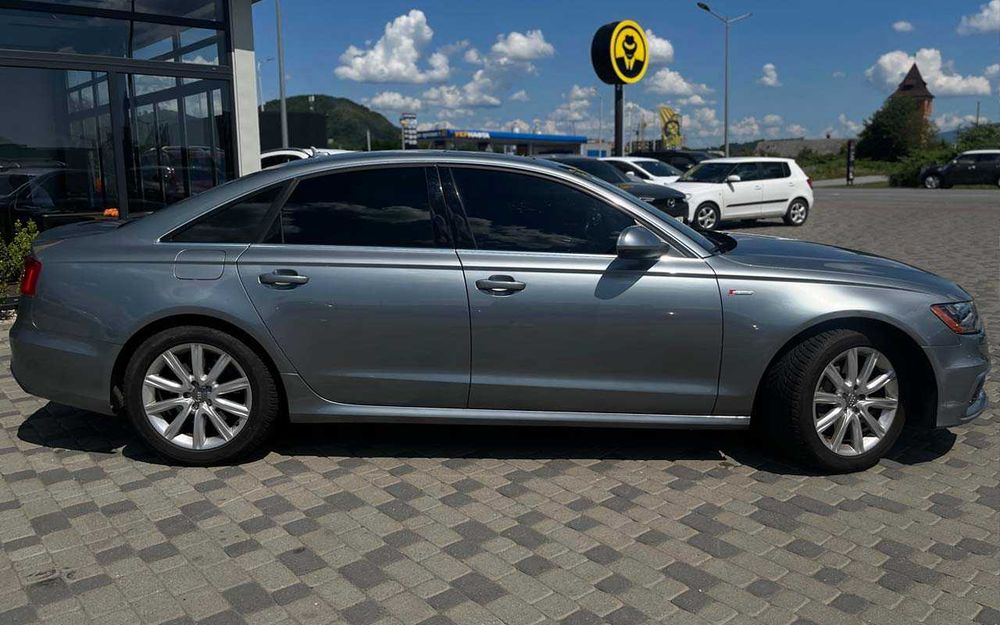 Audi A6 2013 року