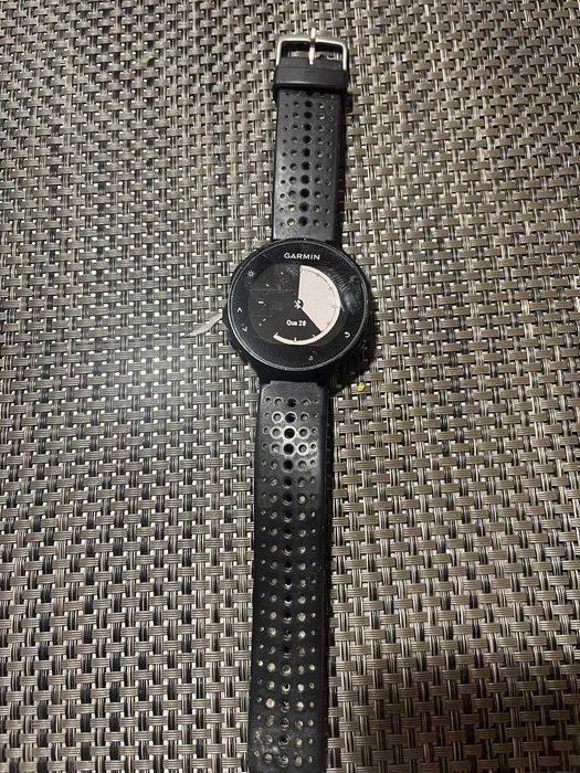 Relógio Garmin Forerunner 235