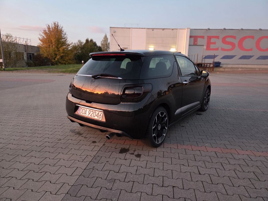 Citroen ds3 2010 rok- 1.6 benzyna- bogate wyposażenie- prywatne