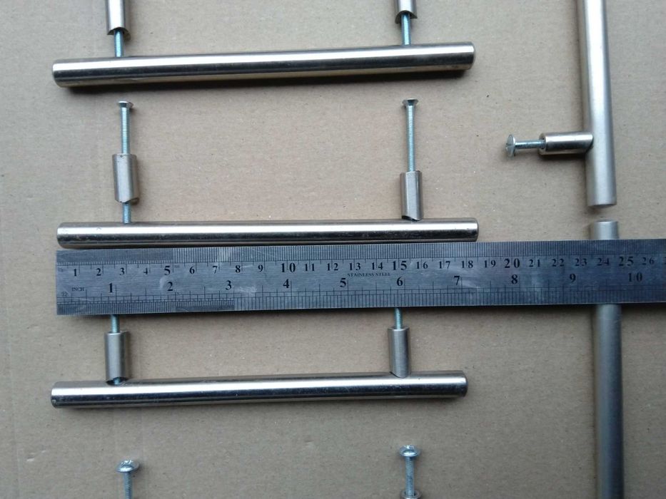 Продам 7 ручек рейлинговых С- 128 мм L- 188 мм хром