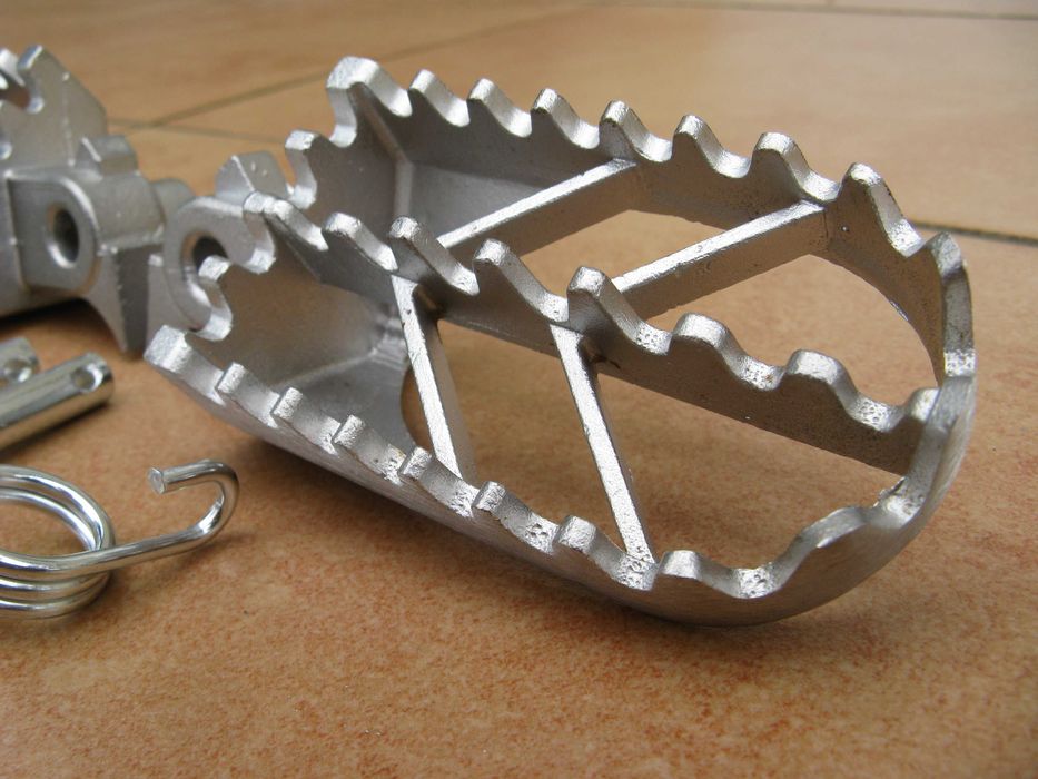 Podnóżki stopki Gas Gas Yamaha YZ 85/125/250 YZF WR 250/400 XT 660