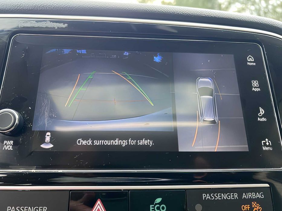 Mitsubishi Outlander      2019