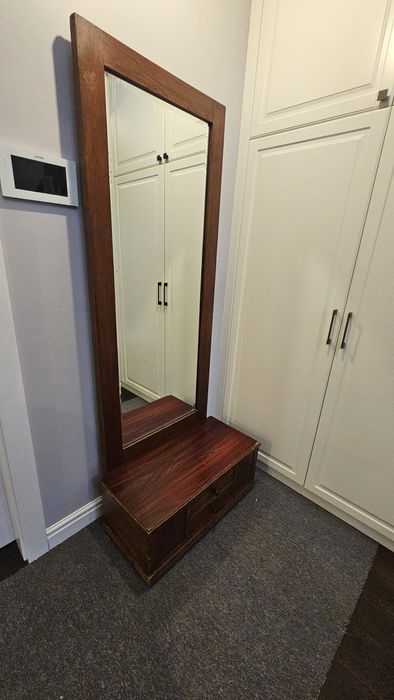 Tremo toaletka PRL vintage lustro kryształowe