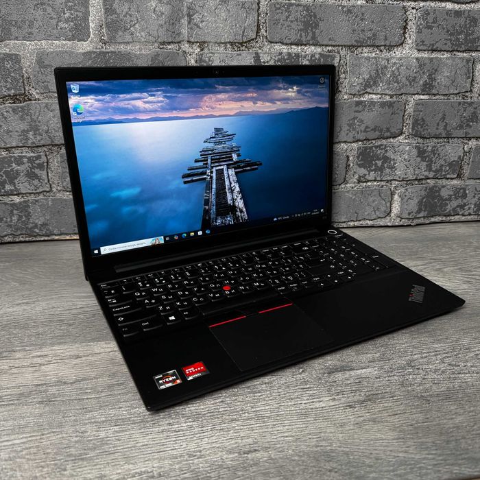 Lenovo ThinkPad E15 Gen 2 (15,6" | Ryzen 5 | 8Gb | 512Gb SSD)