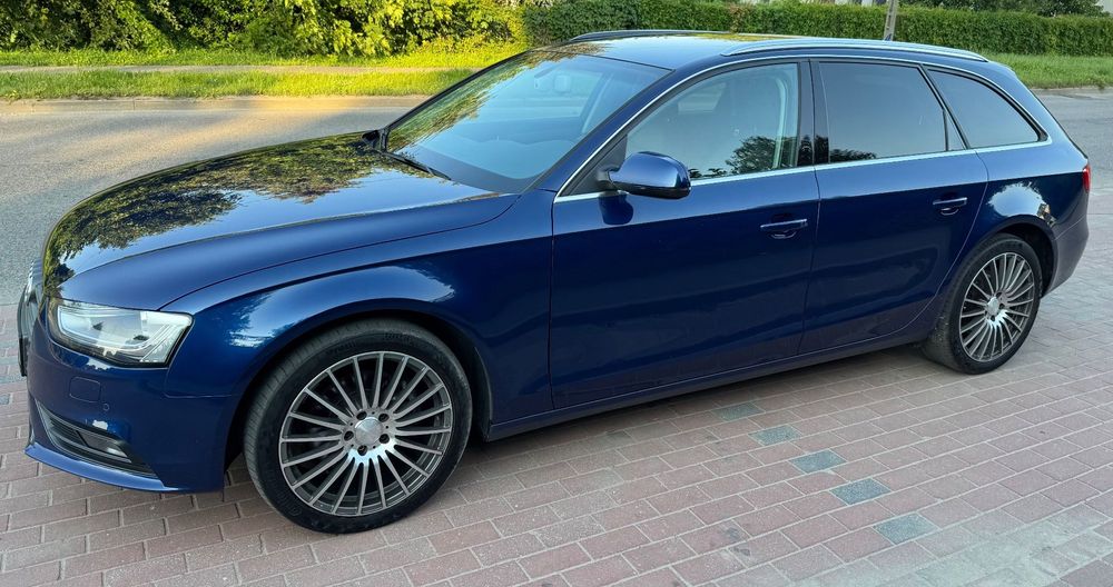 Audi A4 Avant Audi A4 2.0 TDi Multitronic 177KM Kombi