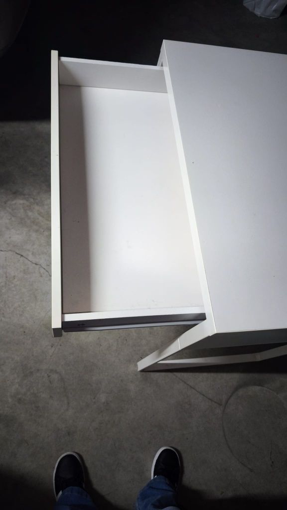 Secretárias IKEA