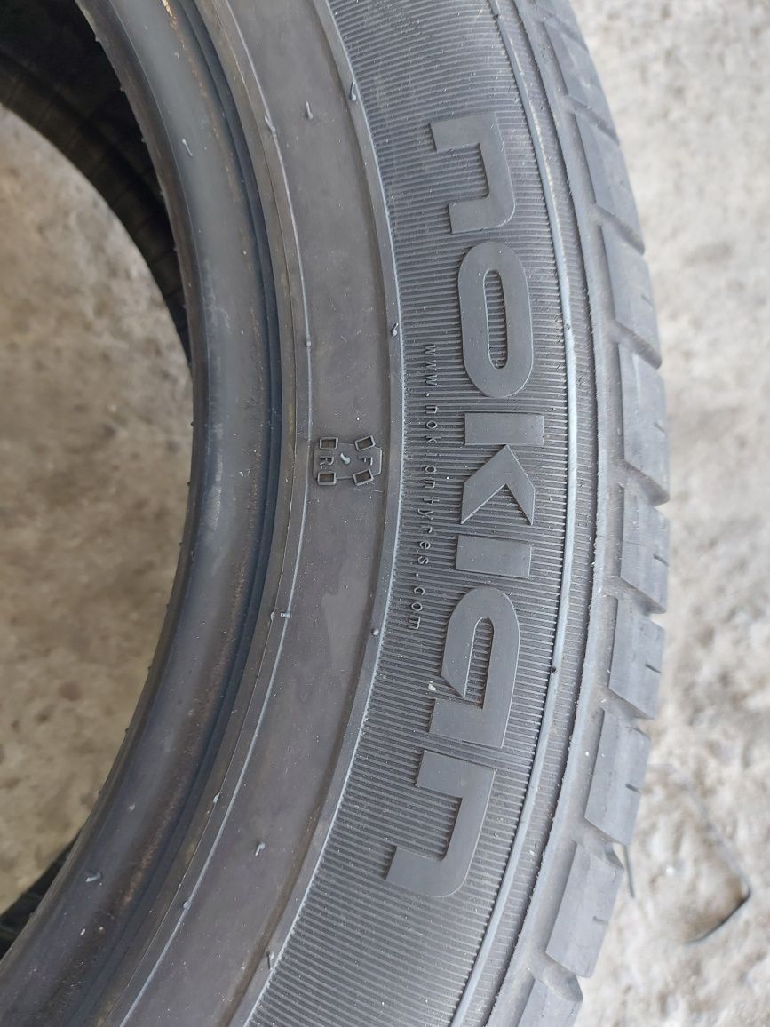 195/65 R16C Nokian пара шин 2шт R16C