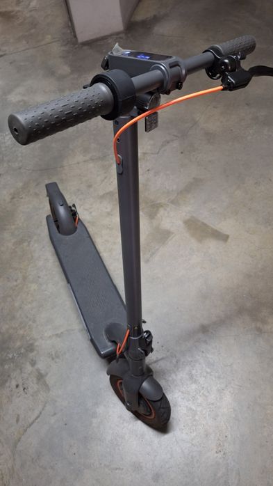 Trotinete Navee N40 (como nova)