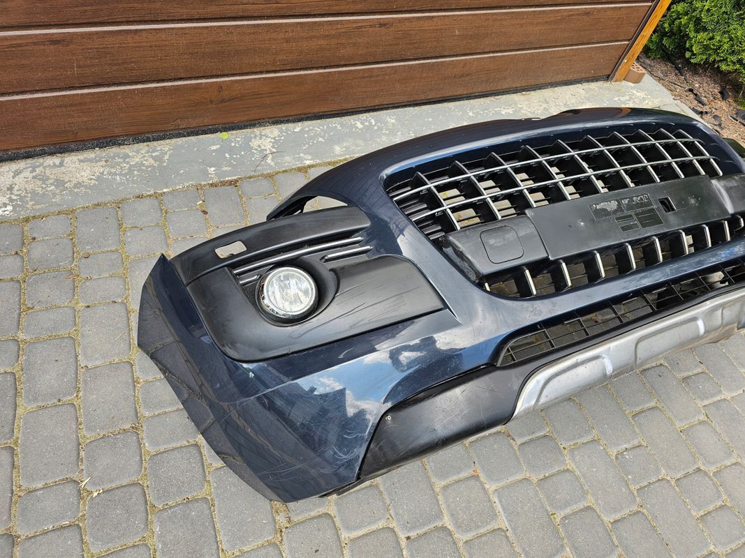 Zderzak Przedni Przod Peugeot 3008 I 09-16 xenon spryskiwacze podłoga