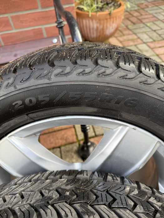 Alu felgi R16 i opony zimowe 205x55x 16