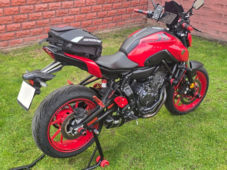 YAMAHA MT07  2023 R.