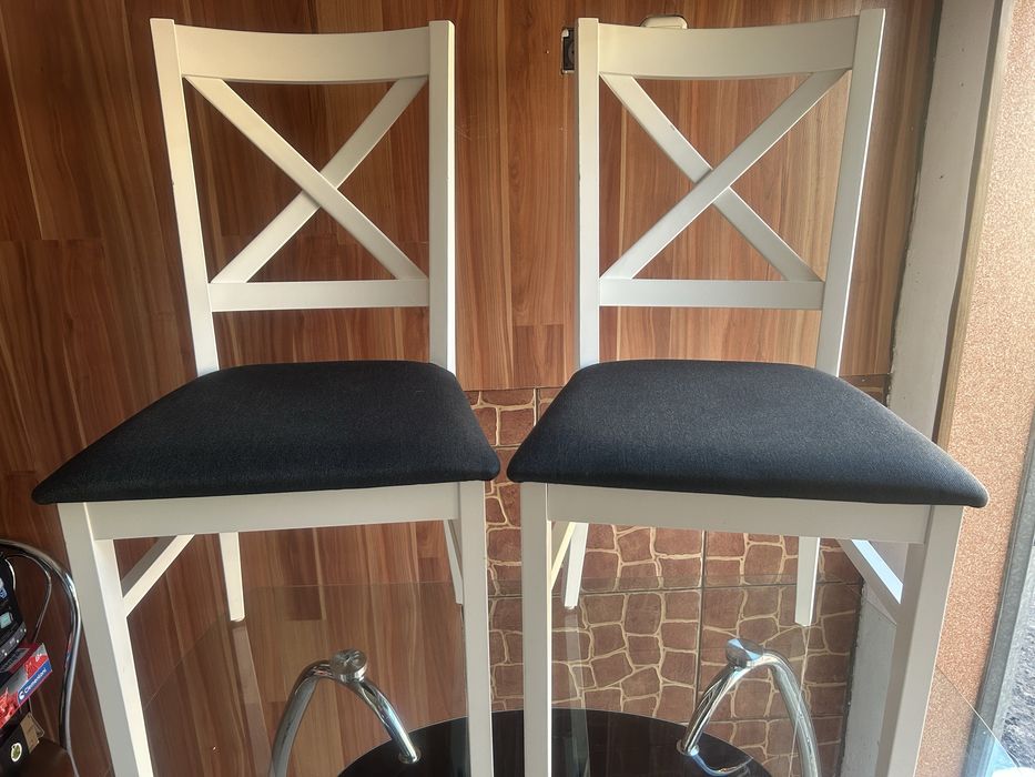 Stol kuchenny z krzeslami