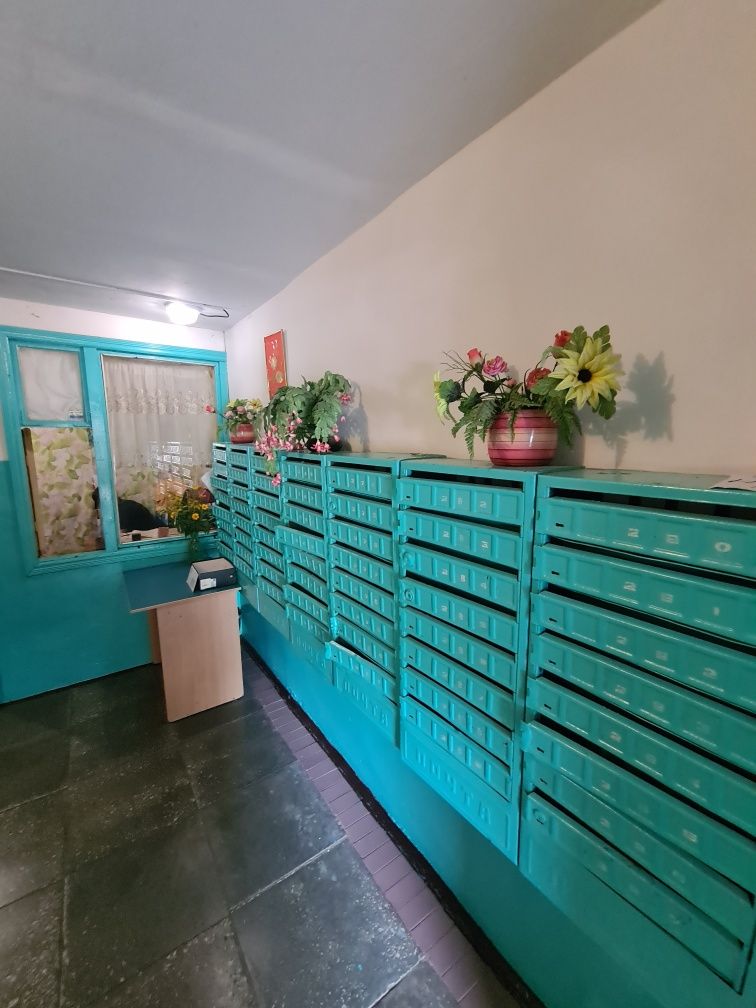 Продам большую ТРЕХ ком. квартиру (70кв.м) ул. Рабочая, 65