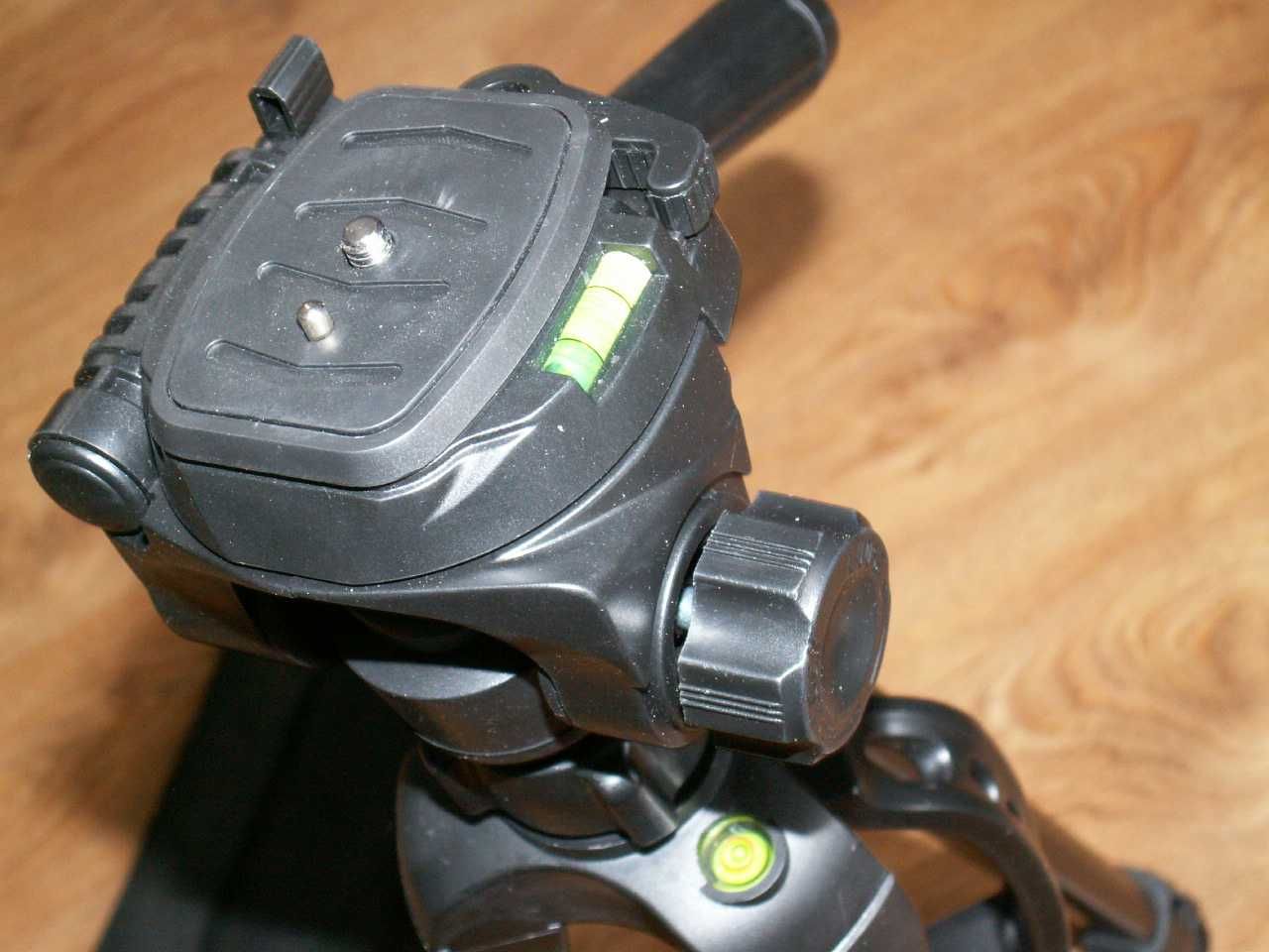Statyw - TreQ  Tri-14