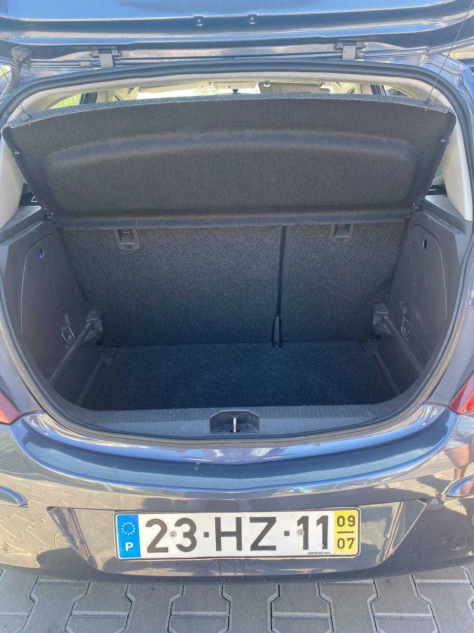 Opel Corsa 2009 1.2D