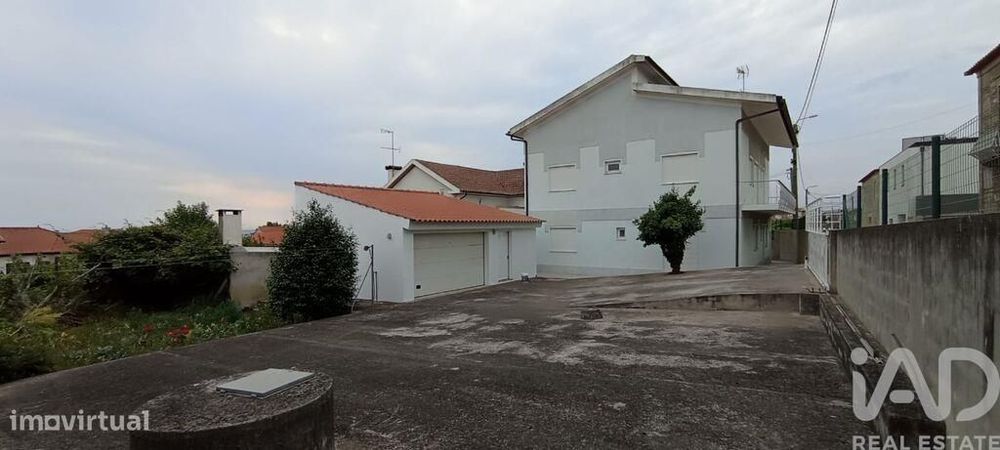 Casa / Villa T4 em Castelo do Neiva de 250,00 m2