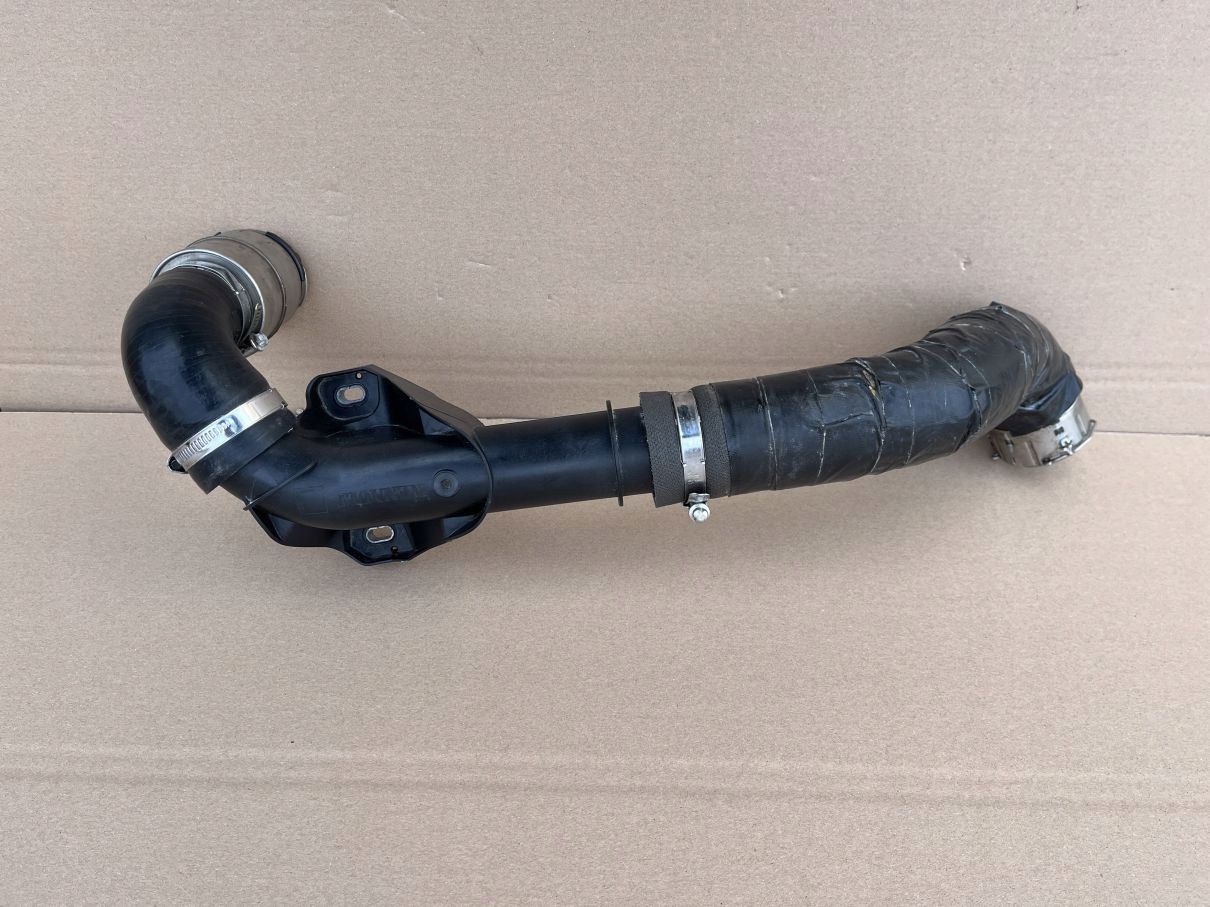 RURA WĄŻ INTERCOOLERA RENAULT MASTER 144603730R