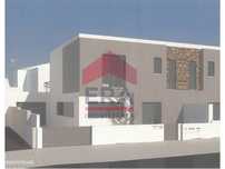 Moradia T4