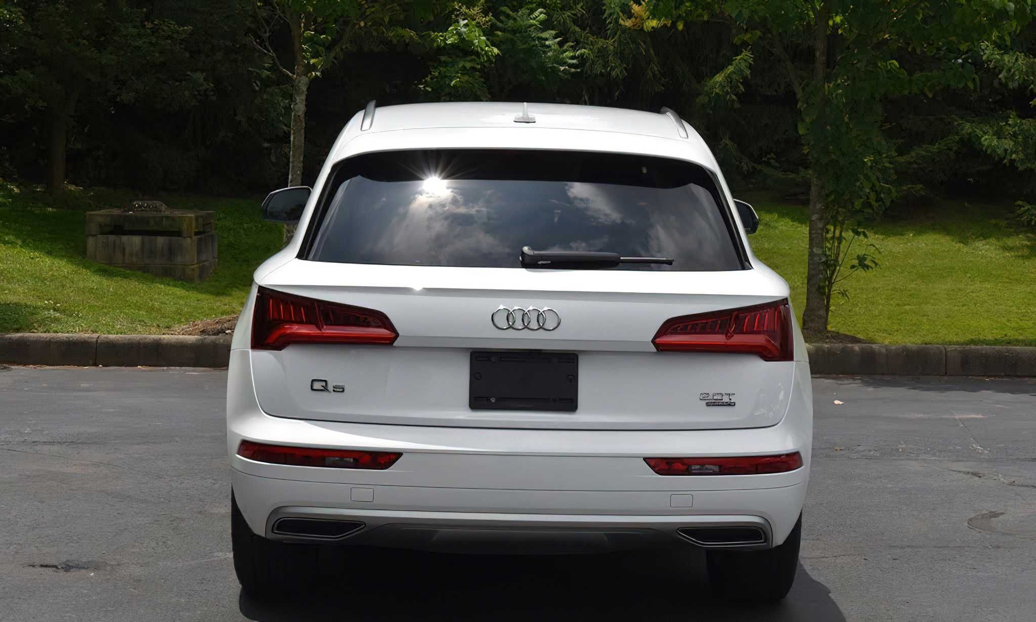Audi Q5 2.0L Premium 2018