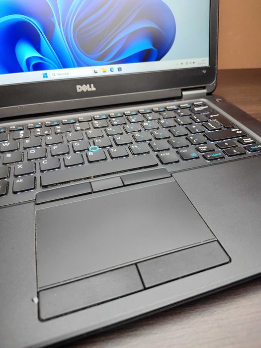 LAPTOP | Dell Latitude | i5 | GeForce 840M | 16GB RAM | 500SSD | Win11