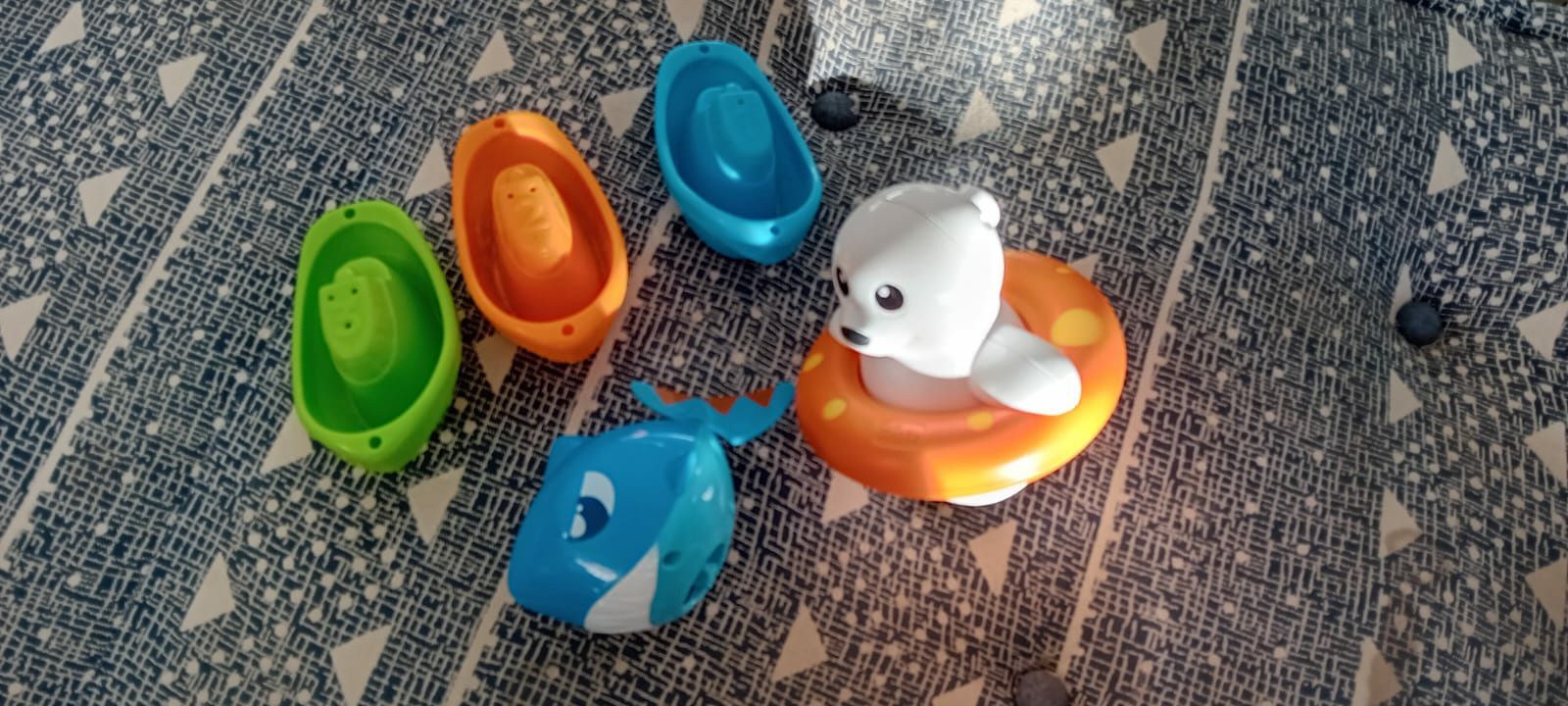 Brinquedos para o banho - bebé ou criança