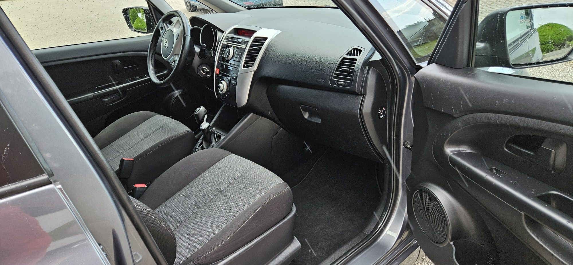 KIA VENGA 2011 R 1.4 Benzyna 140.przebiegu.KlimaTronik.Czujniki.Serwis