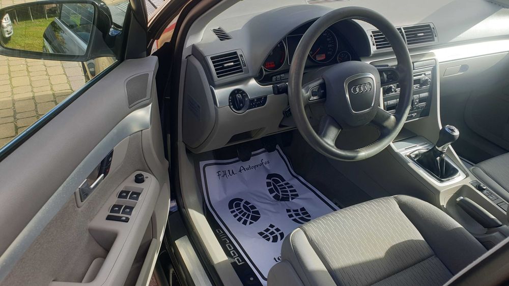 Audi A4 B7 1,8T Quattro 163KM, nawigacja, klimatyzacja, tempomat!