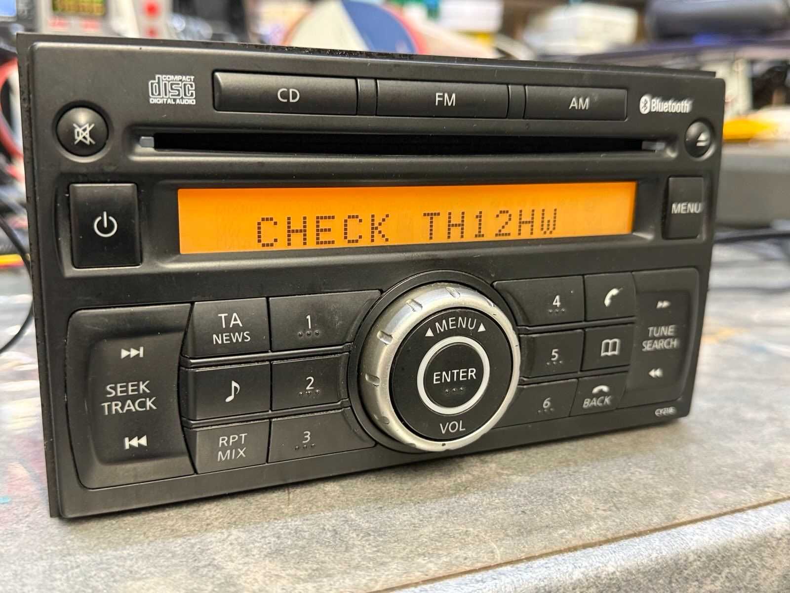 Fabryczne Radio NISSAN TIIDA 28185-EM01A