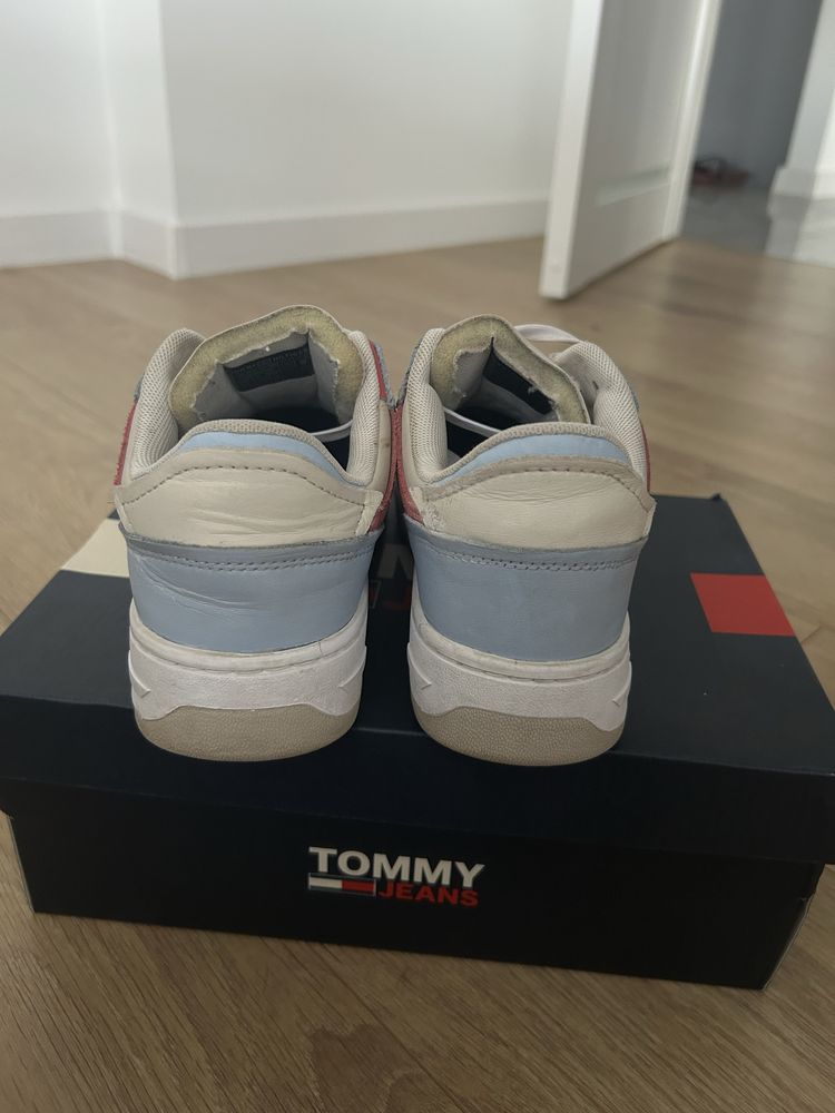 Коосівки Tommy Jeans 36