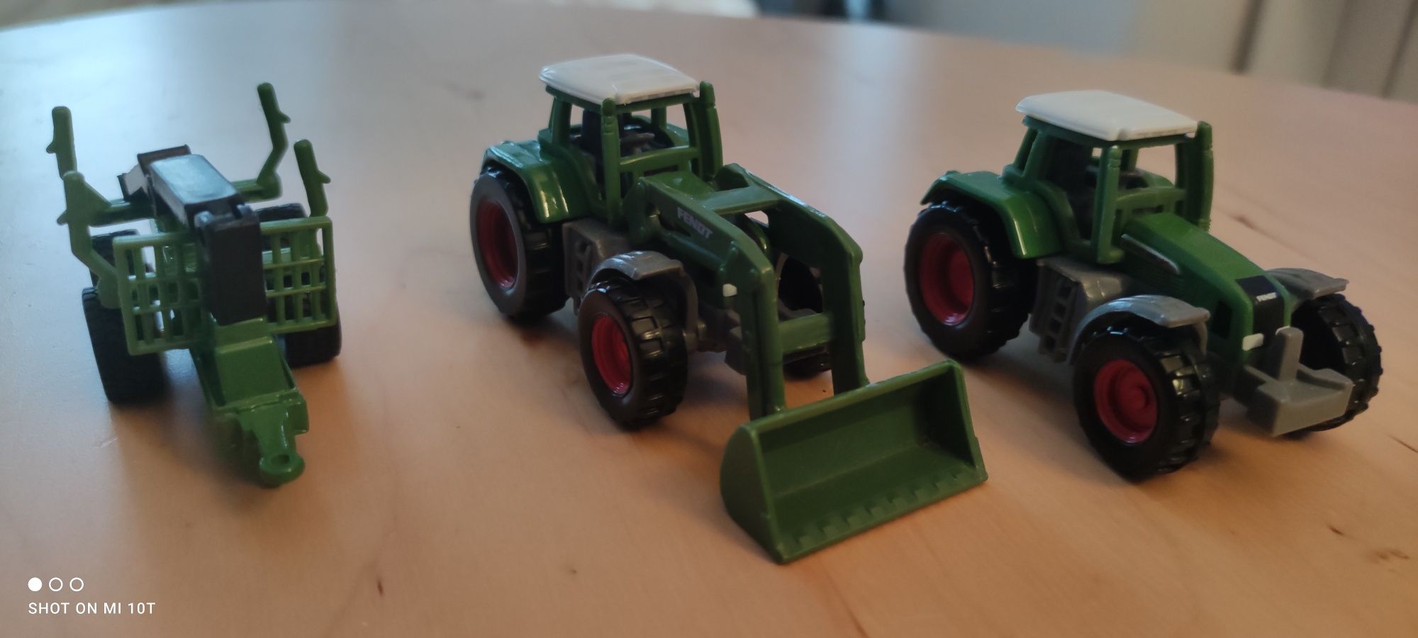 Siku Fendt traktory