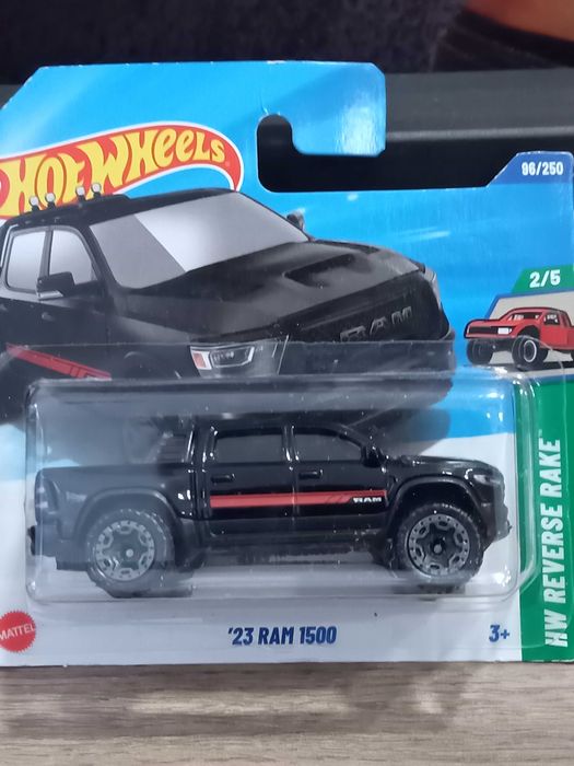 Hot Wheels 2025 novos em  cartela